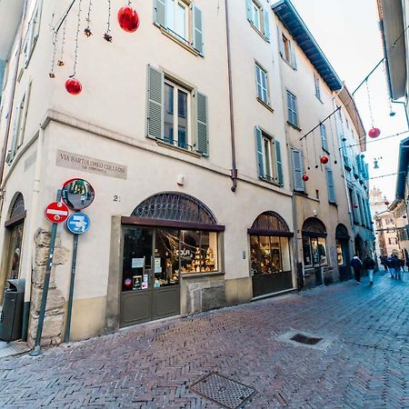 Feel - Sweet Old Town Apartment Bergamo Luaran gambar