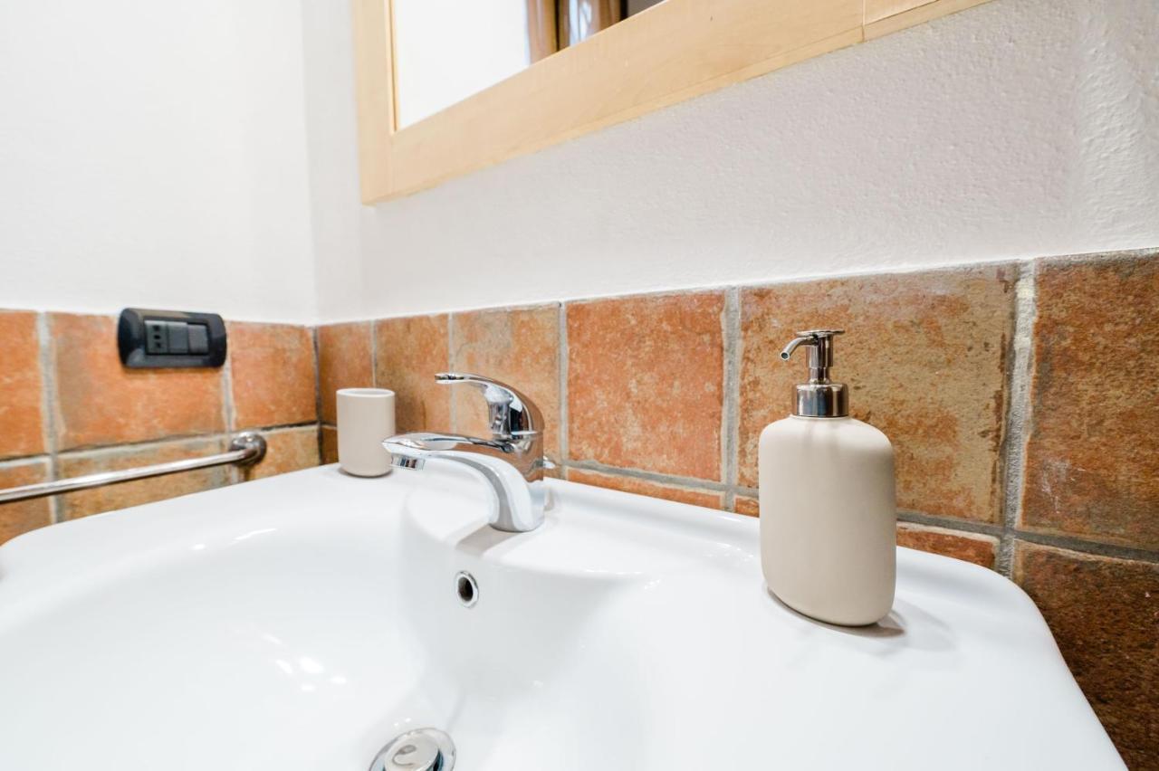 Feel - Sweet Old Town Apartment Bergamo Luaran gambar